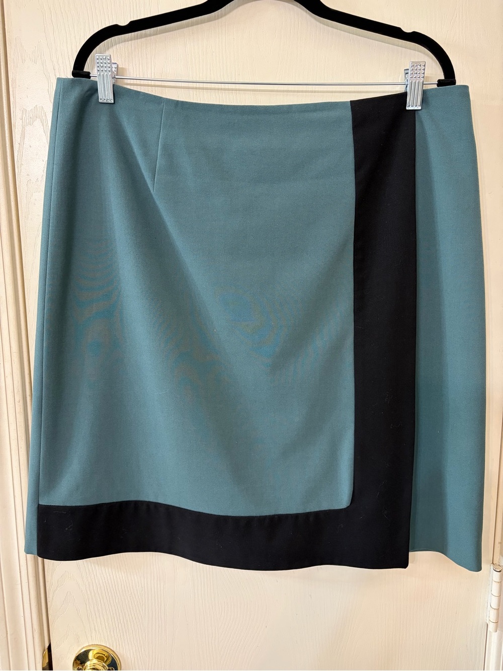 Nine West Teal and Black Colorblock Midi Skirt